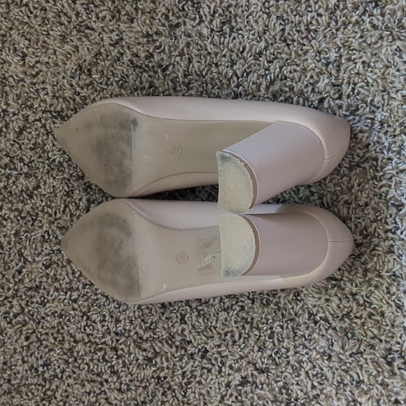 Nude heels - Picture 5 of 5